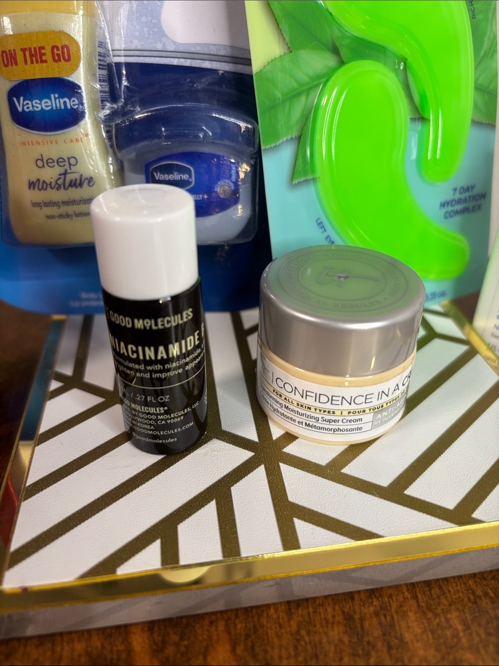 🔥Hello Hydration- 8pc Skin Care Bundle - Picture 4 of 9
